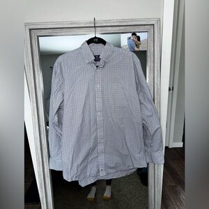 Men’s vineyard vines dress button down shirt